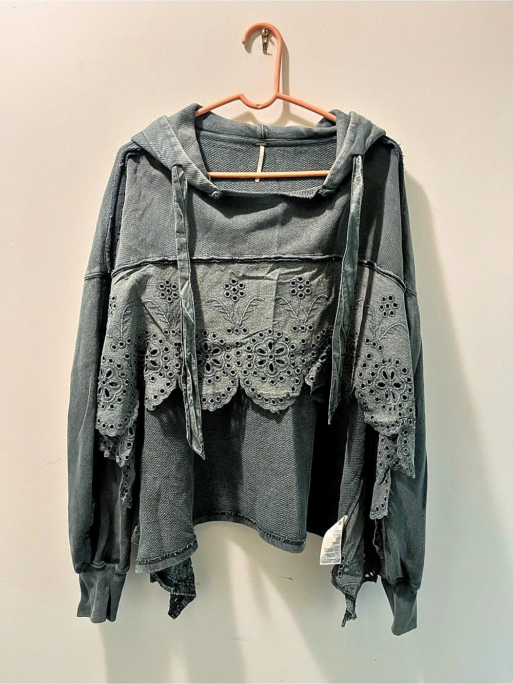 Free People Iris Embroidered Sweatshirt Olive - Picture 4 of 7